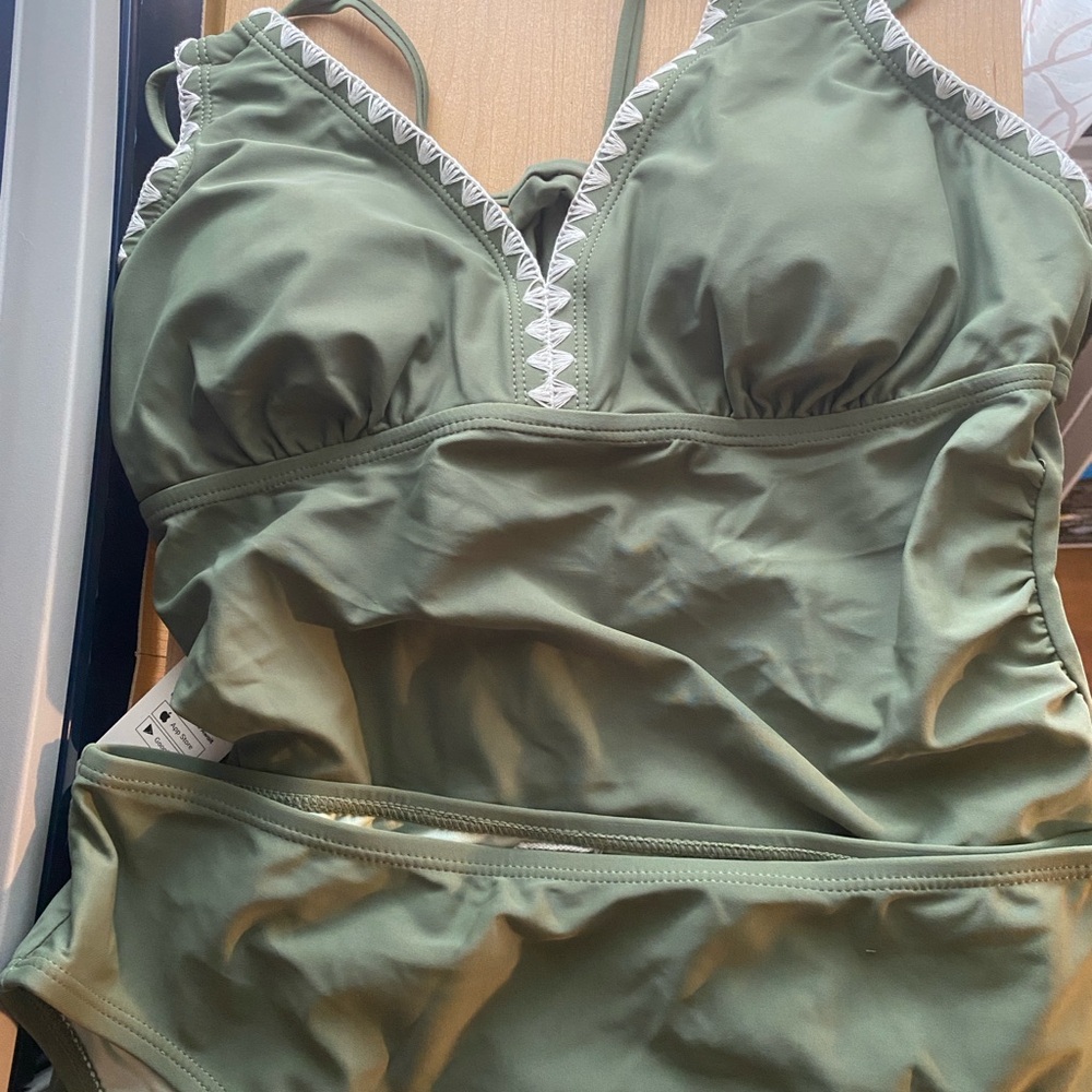 Green CupShe Tankini with White Trim